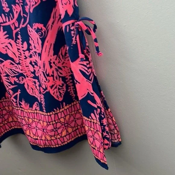 RARE Lilly Pulitzer “Donna” Romper - Picture 2 of 2